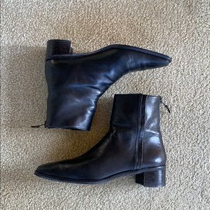 Stuart Weitzman Black Leather Boots Size 7